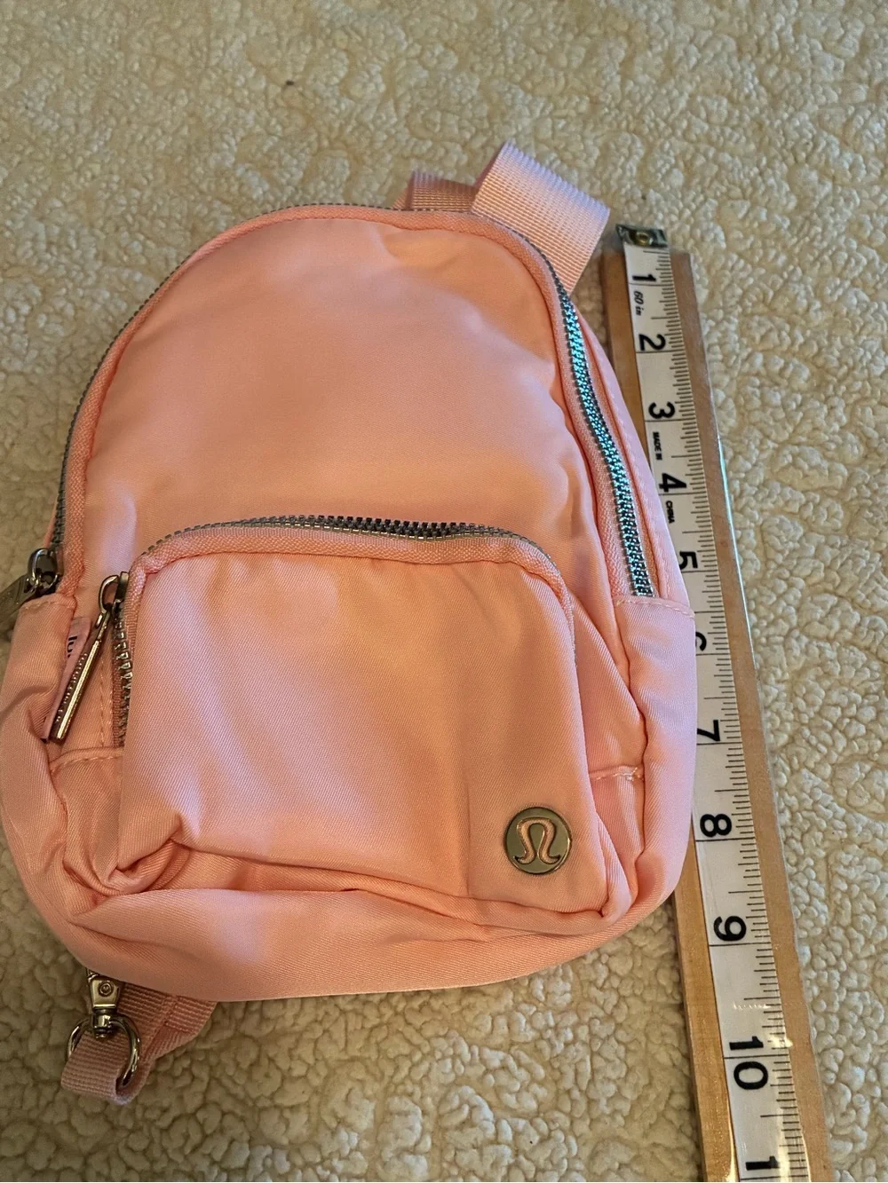 lululemon athletica cute compact